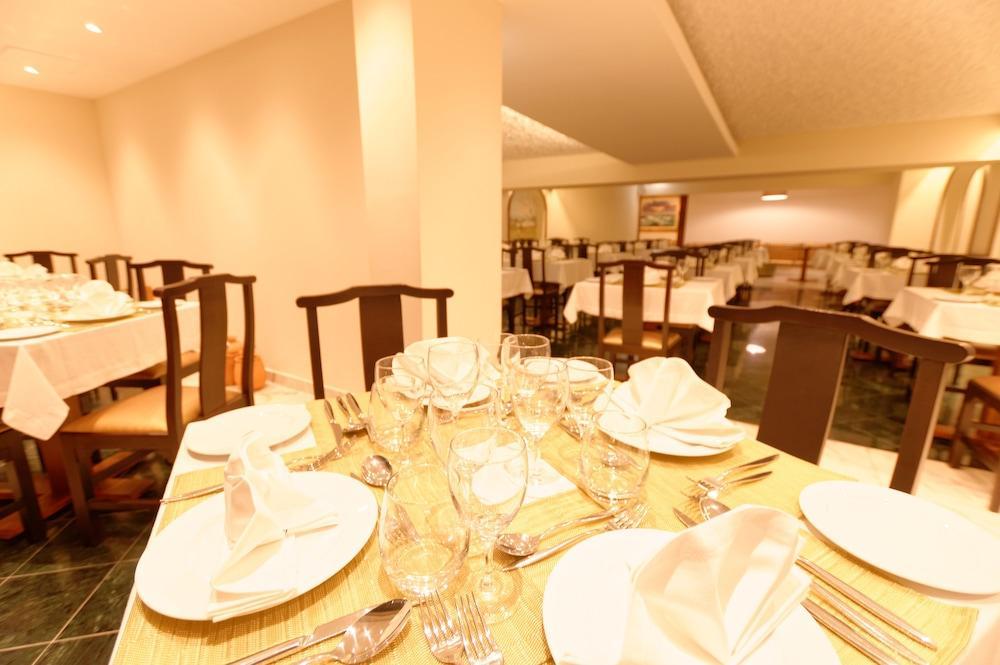 Carvoeiro Garden Hotel Bagian luar foto