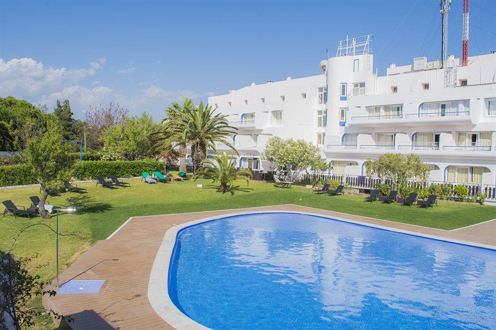 Carvoeiro Garden Hotel Bagian luar foto