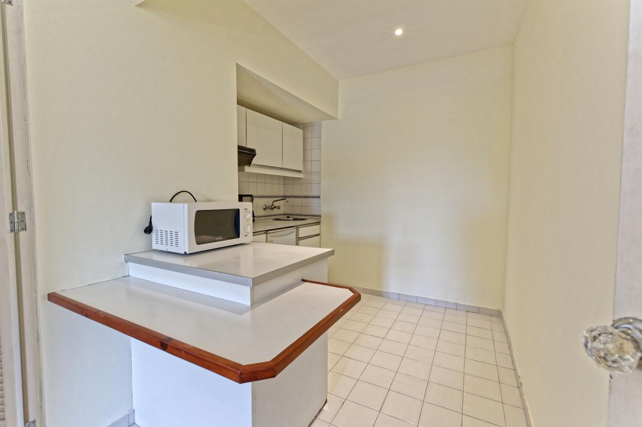 Carvoeiro Garden Hotel Ruang foto